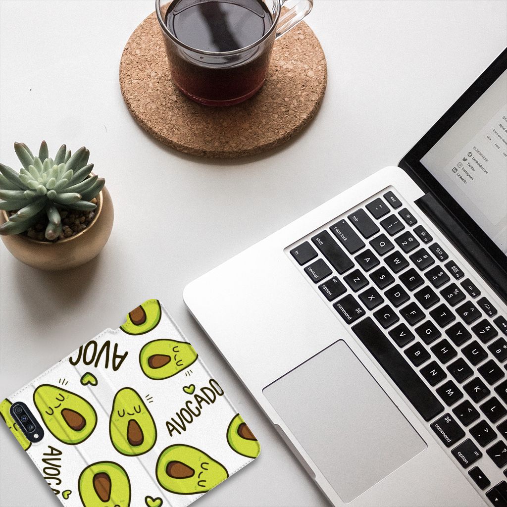 Samsung Galaxy A70 Magnet Case Avocado Singing