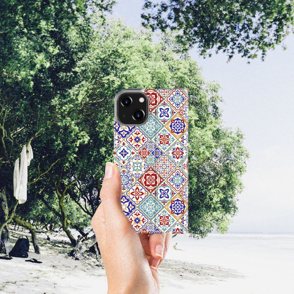 iPhone 14 Standcase Tiles Color