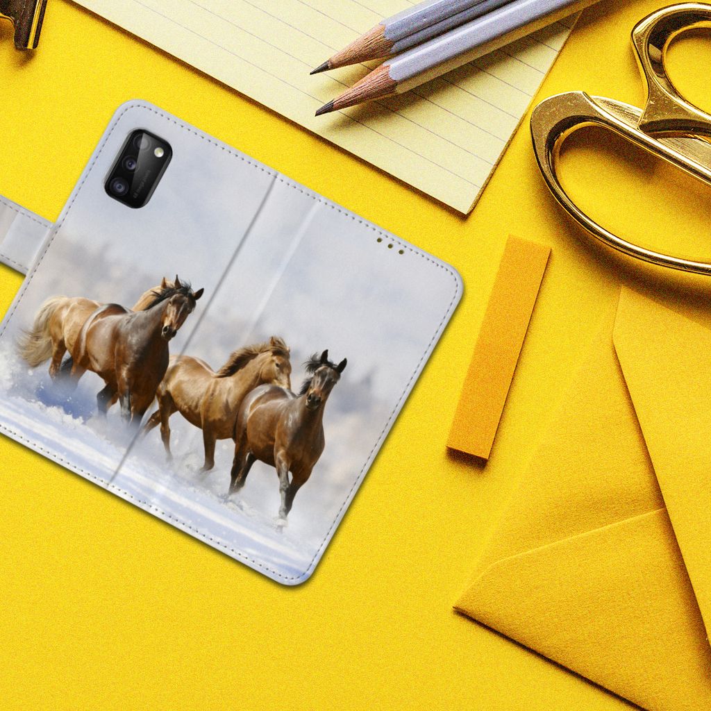 Samsung Galaxy A41 Telefoonhoesje met Pasjes Paarden