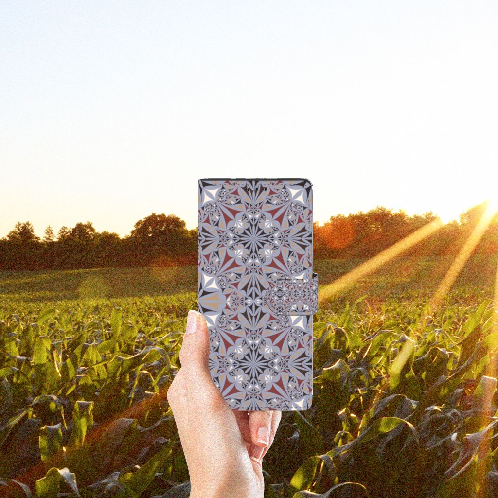 Motorola Edge 20 Lite Bookcase Flower Tiles