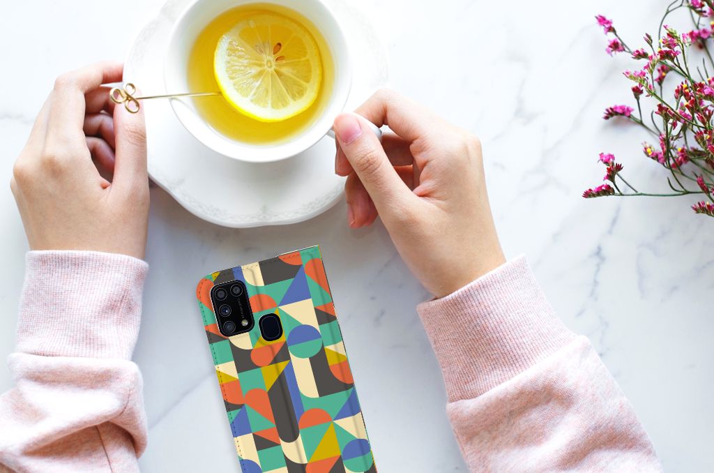 Samsung Galaxy M31 Hoesje met Magneet Funky Retro - B2C Telecom