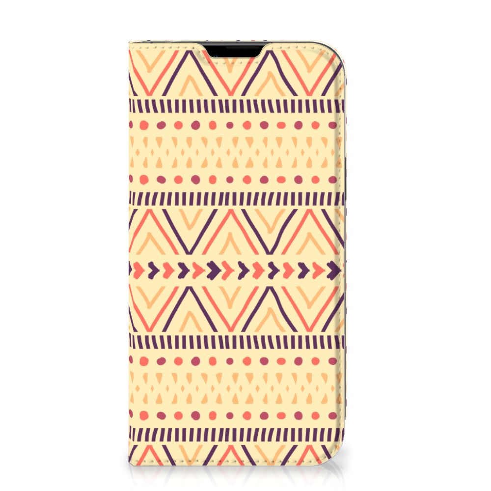 iPhone 14 Plus Hoesje met Magneet Aztec Yellow