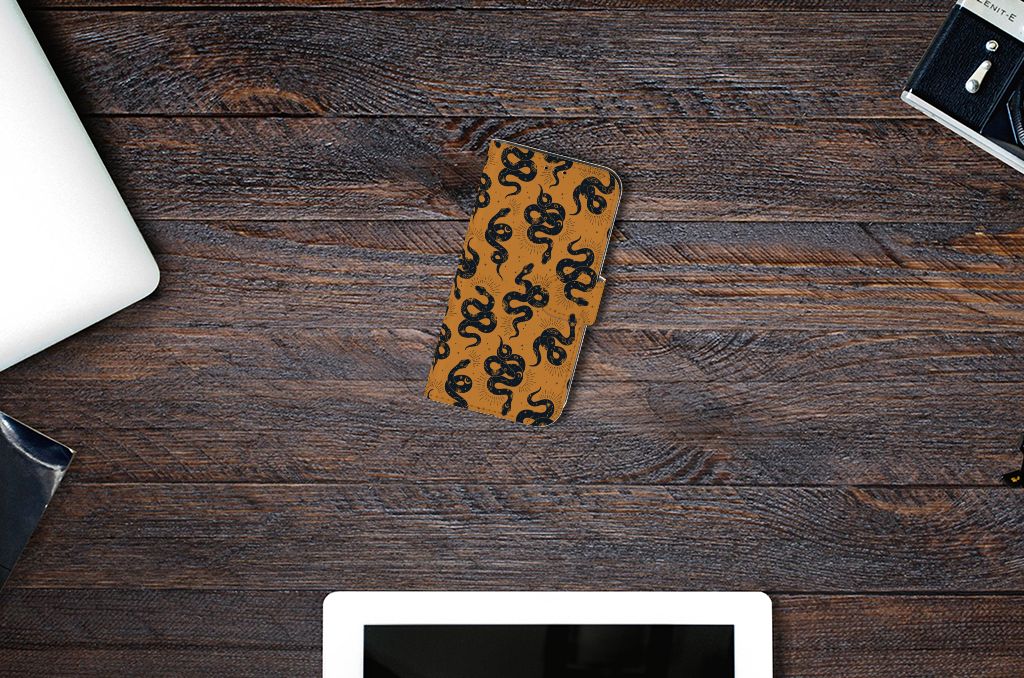 Telefoonhoesje met Pasjes voor Apple iPhone 13 Snakes