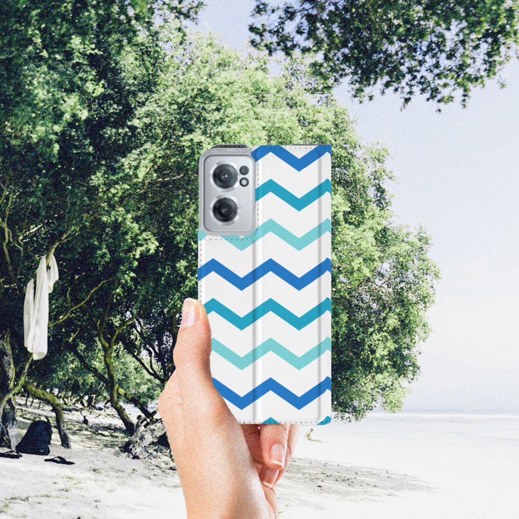 OnePlus Nord CE 2 5G Hoesje met Magneet Zigzag Blauw - B2C Telecom