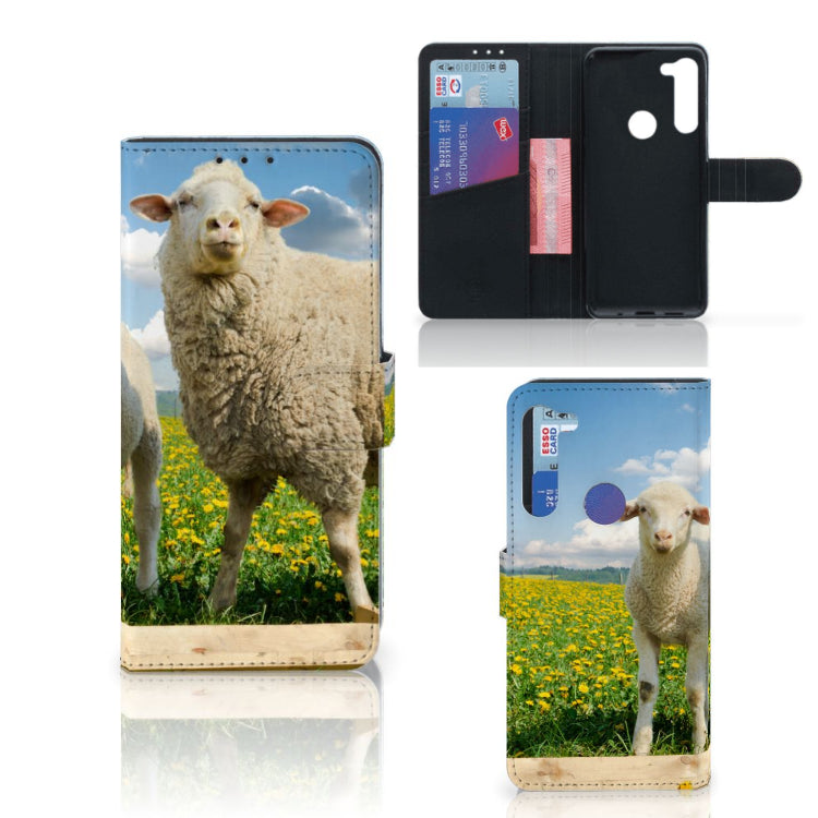 Motorola G8 Power Telefoonhoesje met Pasjes Schaap en Lammetje
