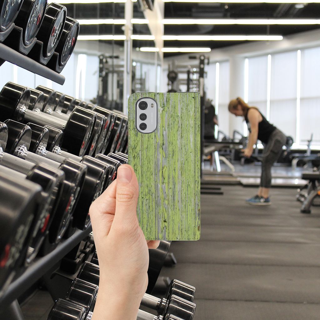 Motorola Moto E32 | Moto E32s Book Wallet Case Green Wood - B2C Telecom