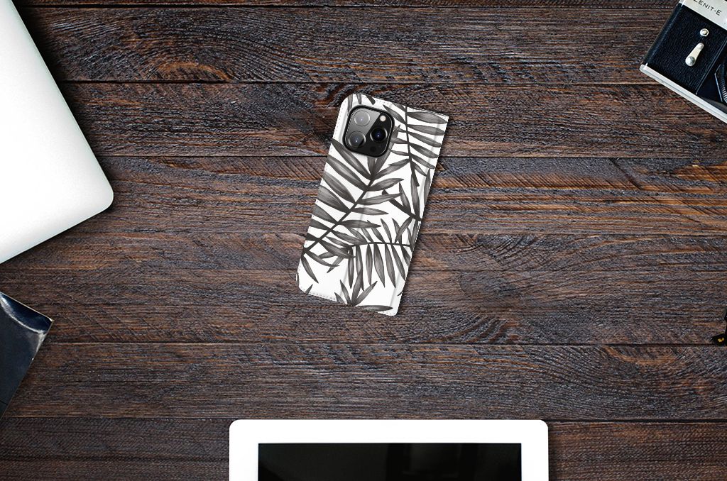 iPhone 14 Pro Max Smart Cover Leaves Grey - B2C Telecom