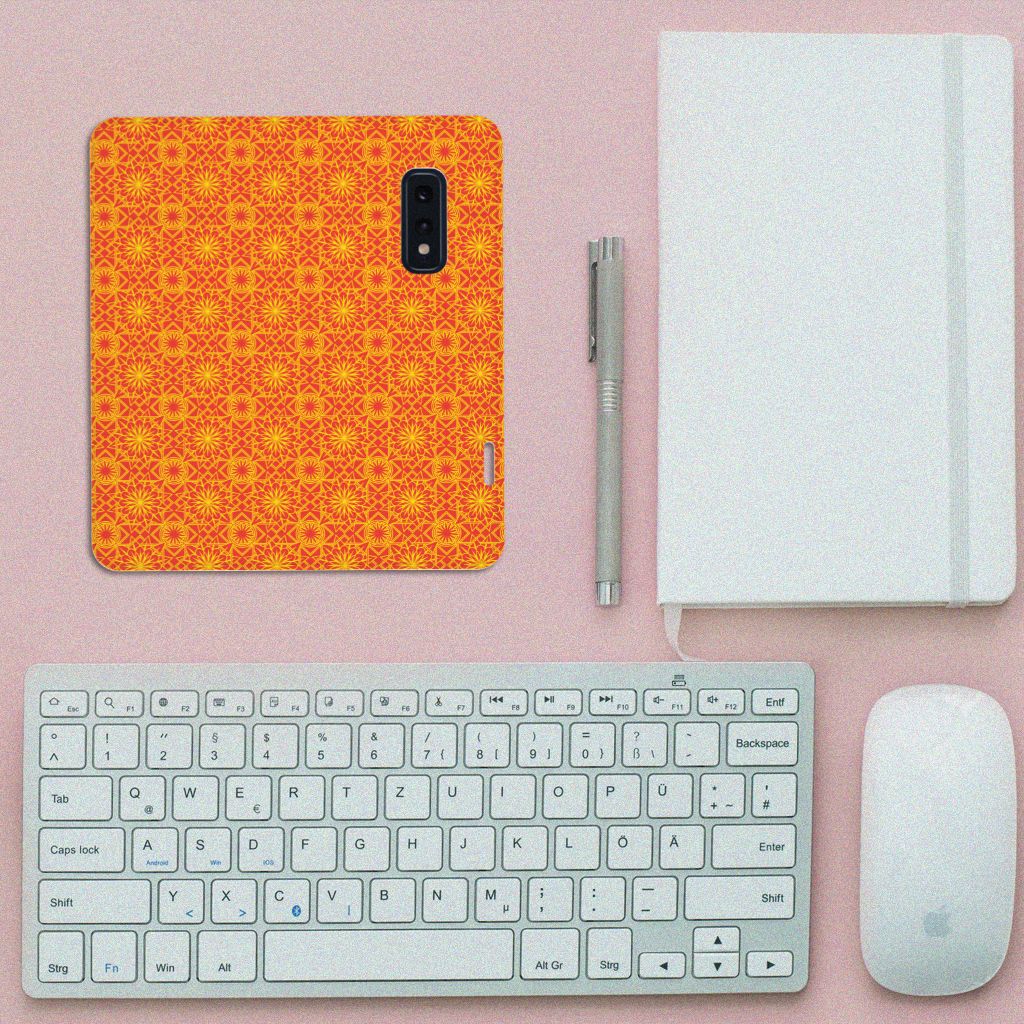 Samsung Galaxy S10e Hoesje met Magneet Batik Oranje