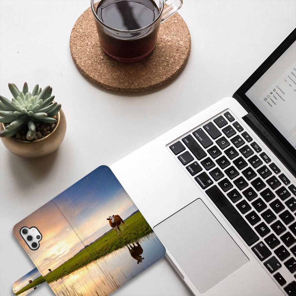 Samsung Galaxy A32 5G Telefoonhoesje met Pasjes Koe