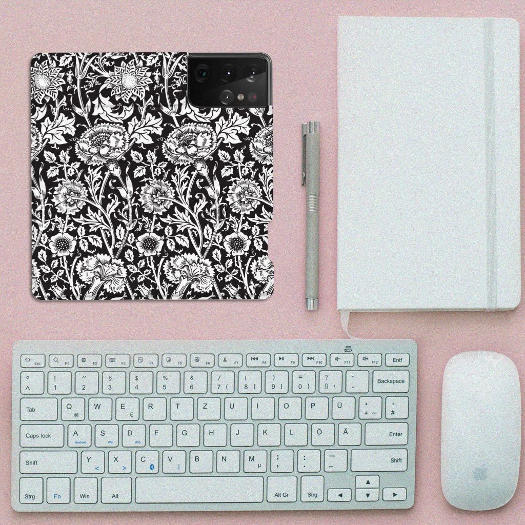 Samsung Galaxy S21 Ultra Smart Cover Black Flowers - B2C Telecom