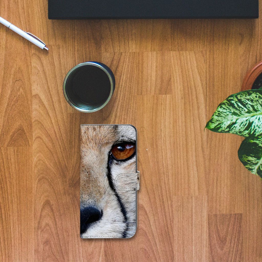Xiaomi Poco X5 Pro | Note 12 Pro 5G Telefoonhoesje met Pasjes Cheetah close-up van een cheeta oog