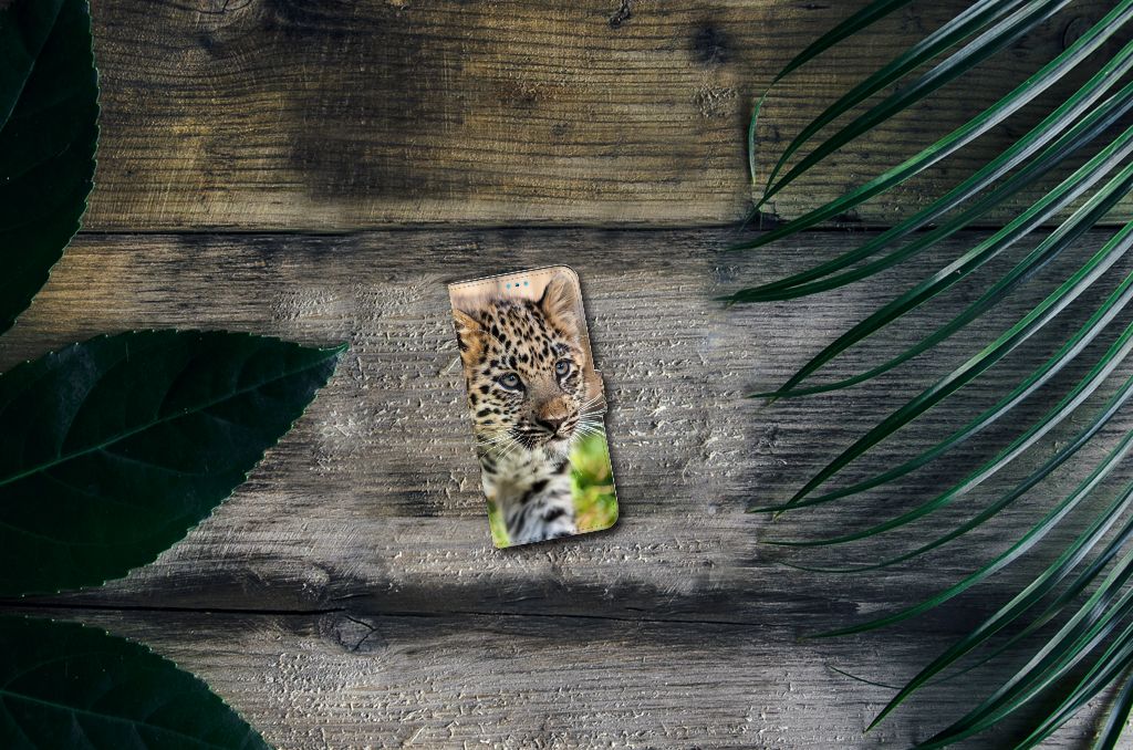 Xiaomi Redmi 10 Telefoonhoesje met Pasjes Baby Luipaard