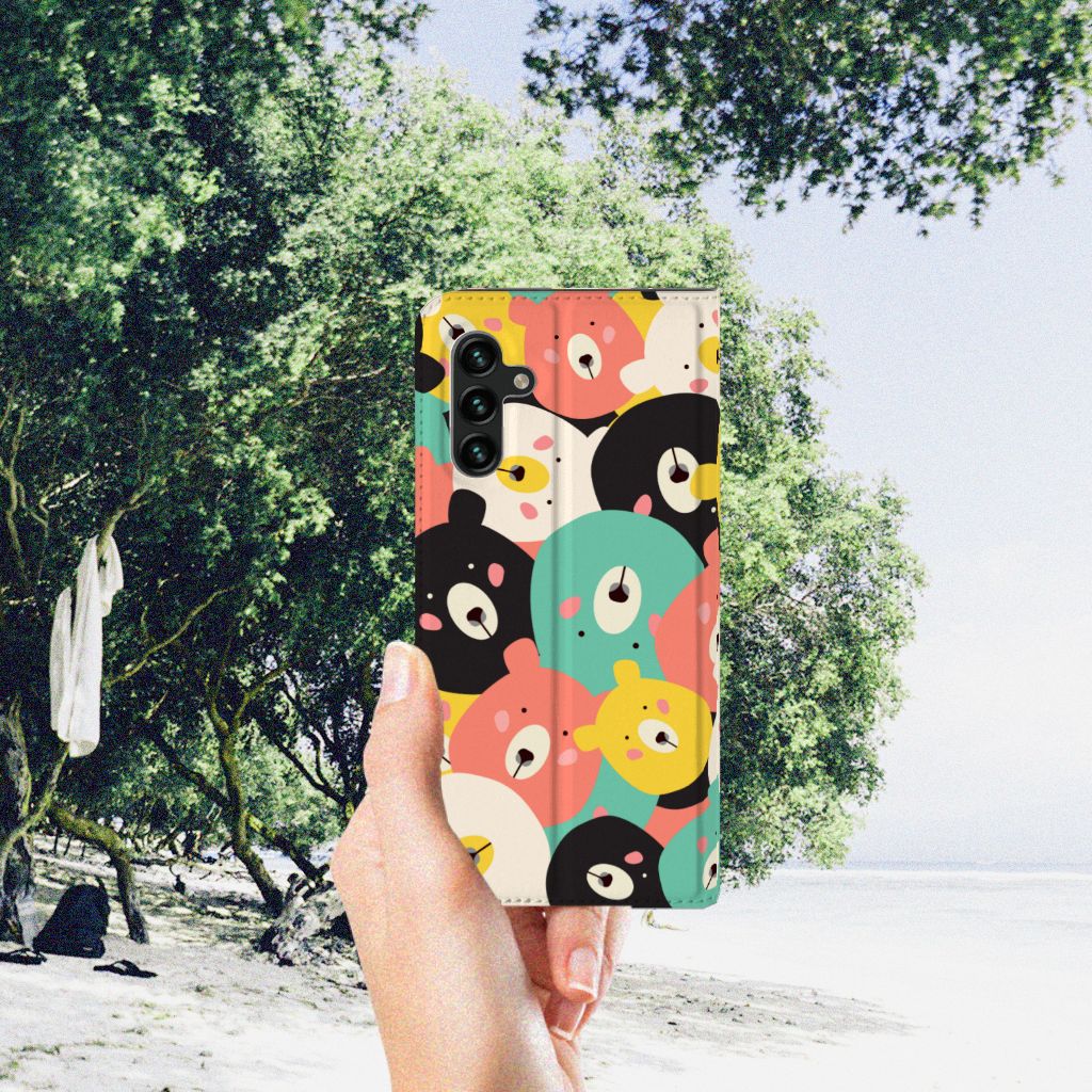 Samsung Galaxy A13 (5G) | Samsung Galaxy A04s Magnet Case Bears - B2C Telecom