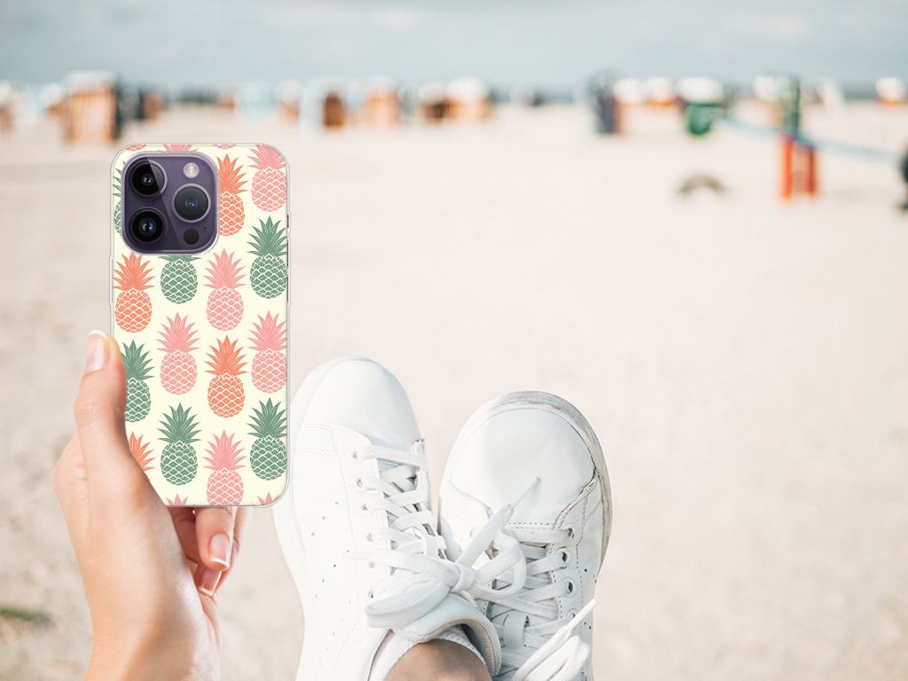 Apple iPhone 14 Pro Siliconen Case Ananas B2C Telecom