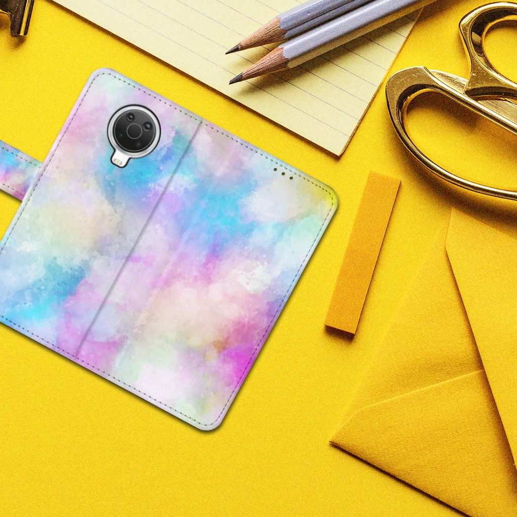 Hoesje Nokia G10 | G20 Watercolor Light met pastelkleuren op een gele achtergrond.