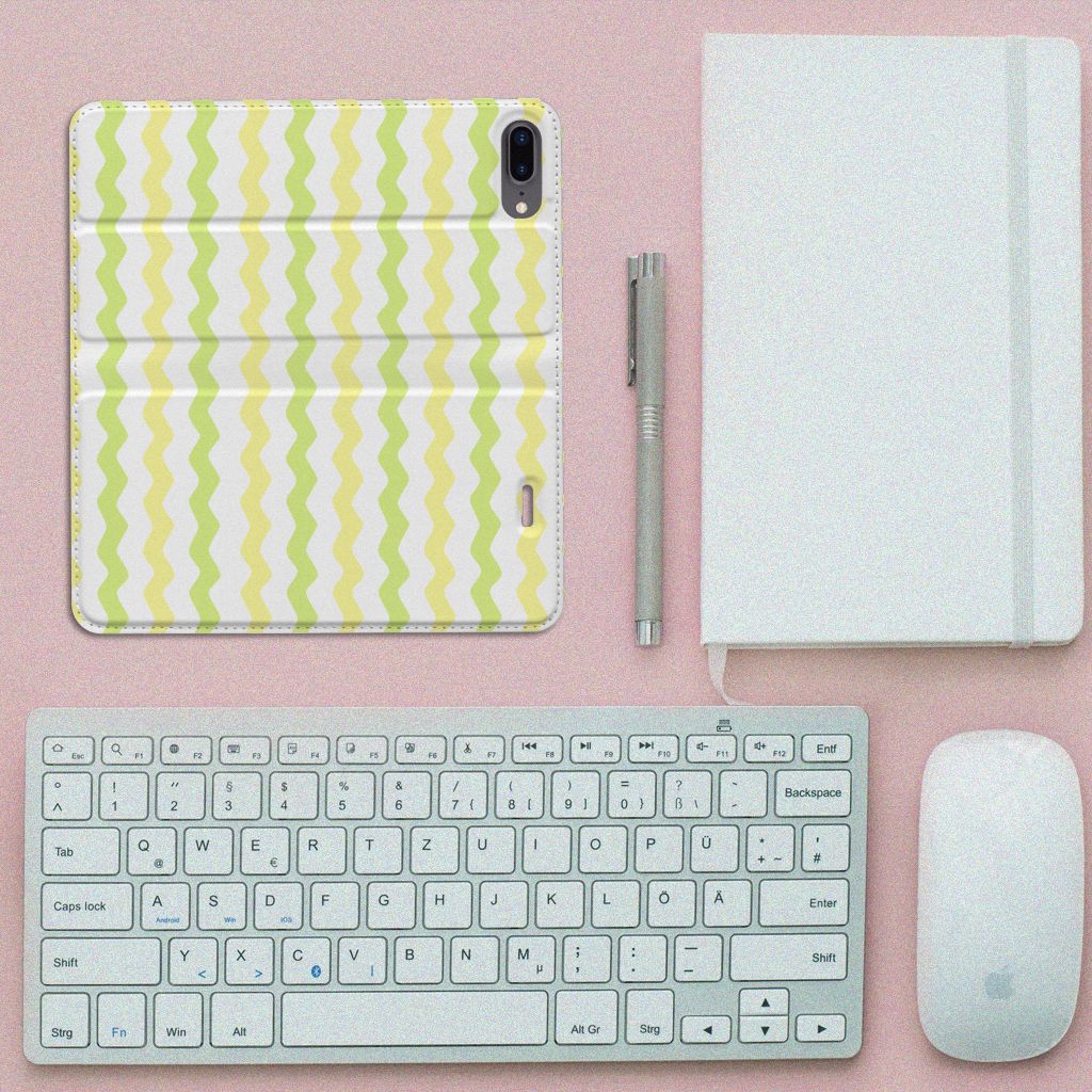 Apple iPhone 7 Plus | 8 Plus Hoesje met Magneet Waves Yellow