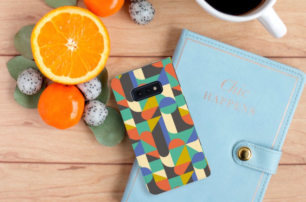 Samsung Galaxy S10e Hoesje met Magneet Funky Retro