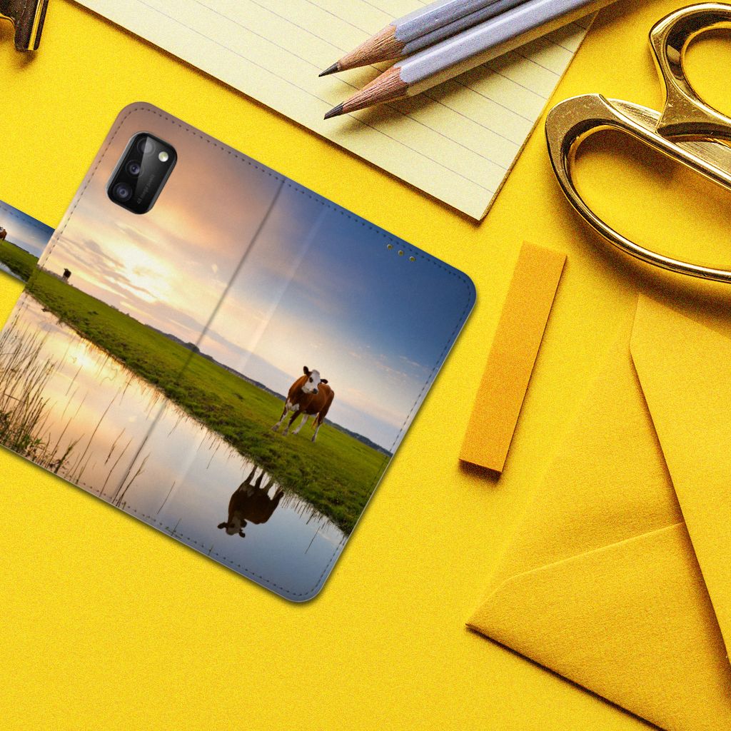 Samsung Galaxy A41 Telefoonhoesje met Pasjes Koe