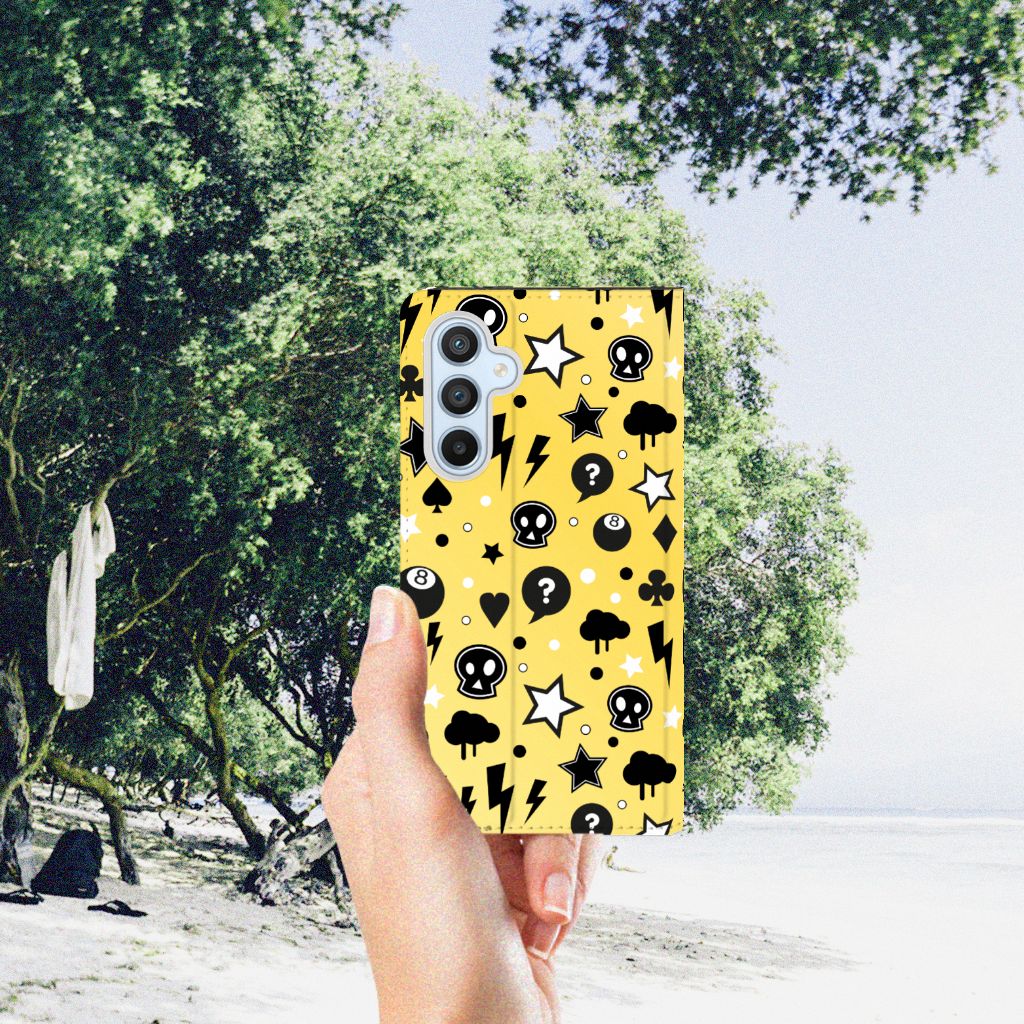 Mobiel BookCase Samsung Galaxy A54 Punk Geel - B2C Telecom