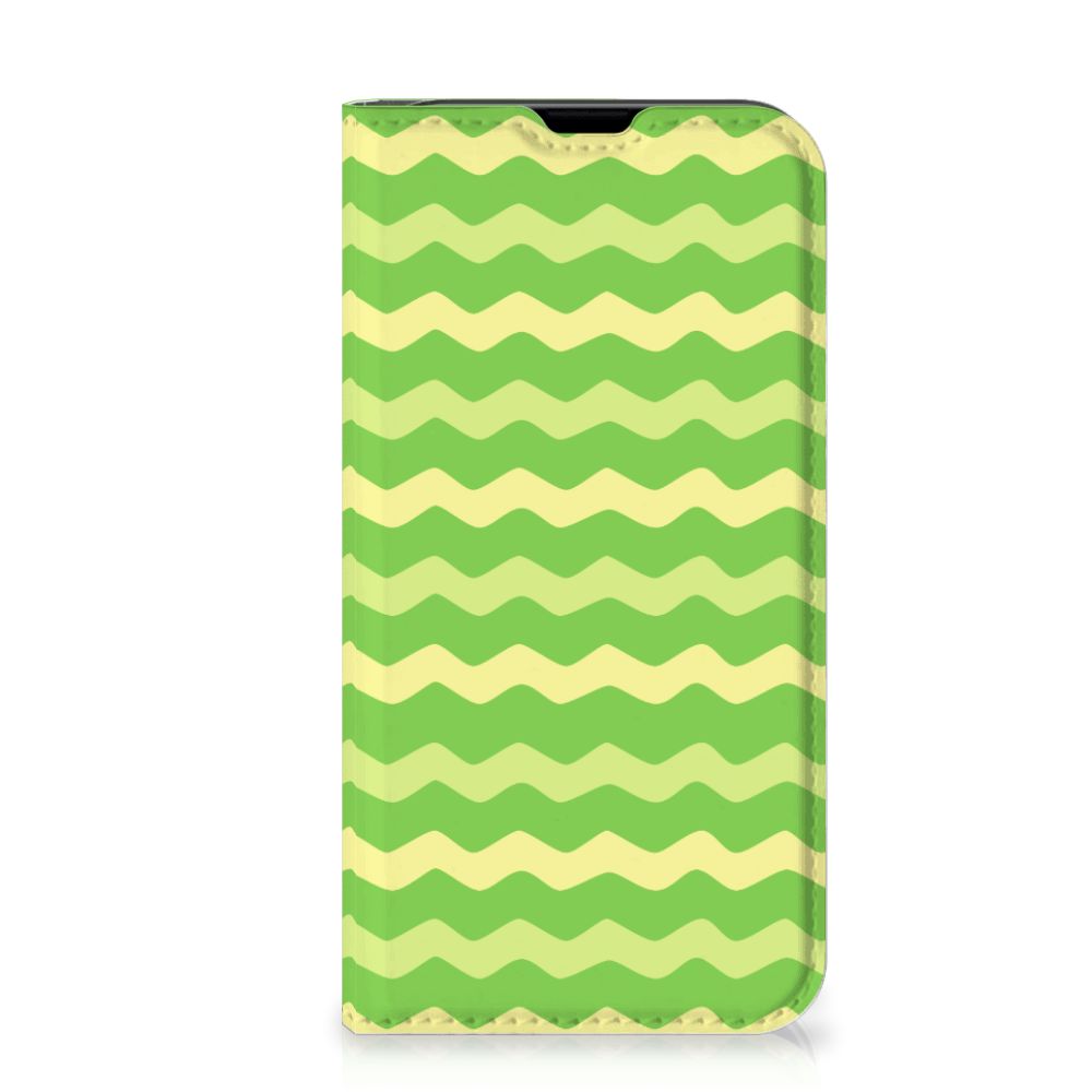 iPhone 13 Mini Hoesje met Magneet Waves Green - B2C Telecom