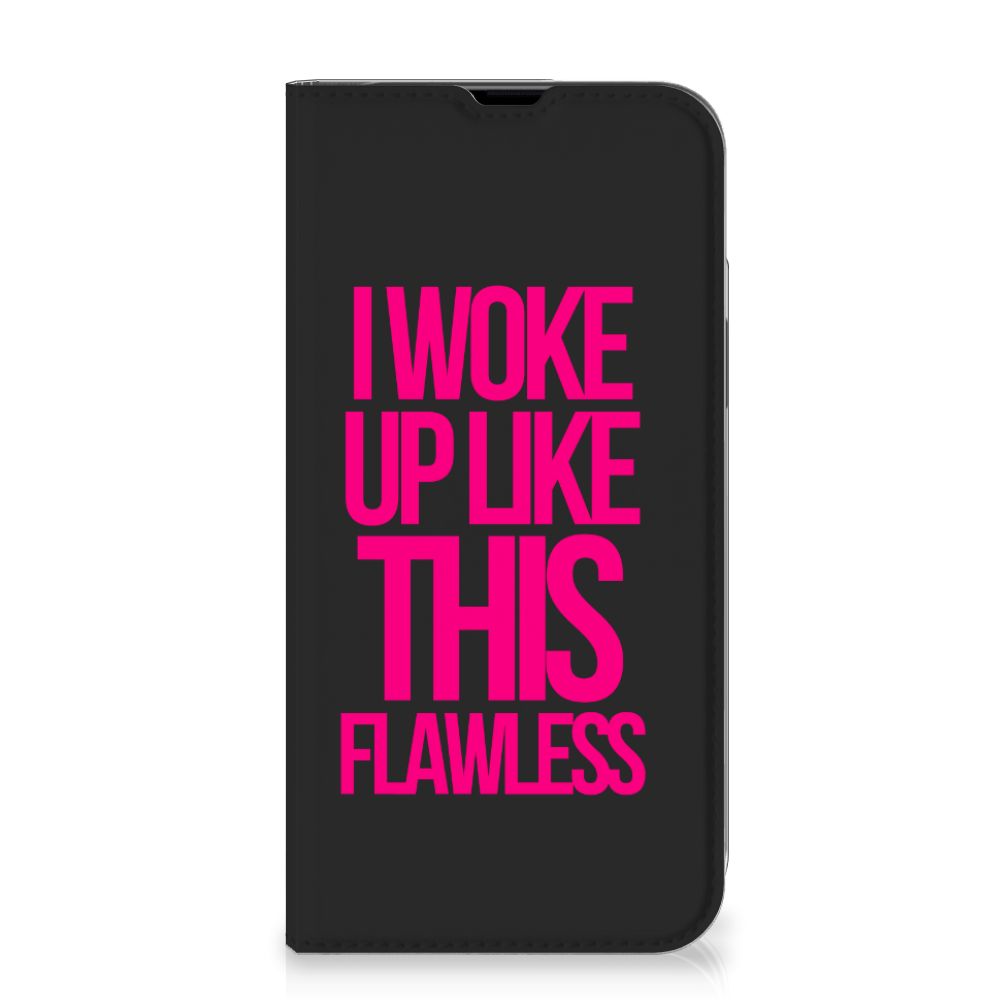 iPhone 13 Pro Max Hoesje met tekst Woke Up - Origineel Cadeau Zelf Maken met opvallende roze tekst op zwarte achtergrond.