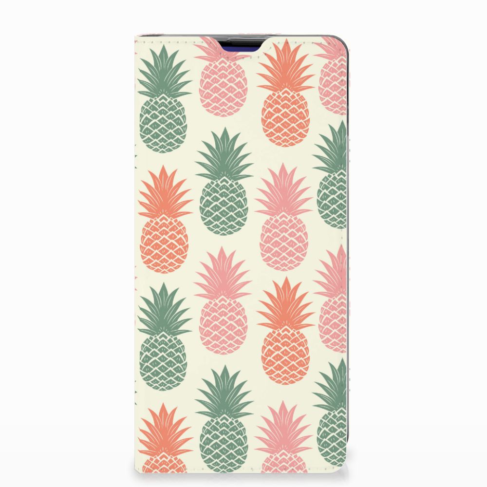 Samsung Galaxy S10 Plus Flip Style Cover Ananas