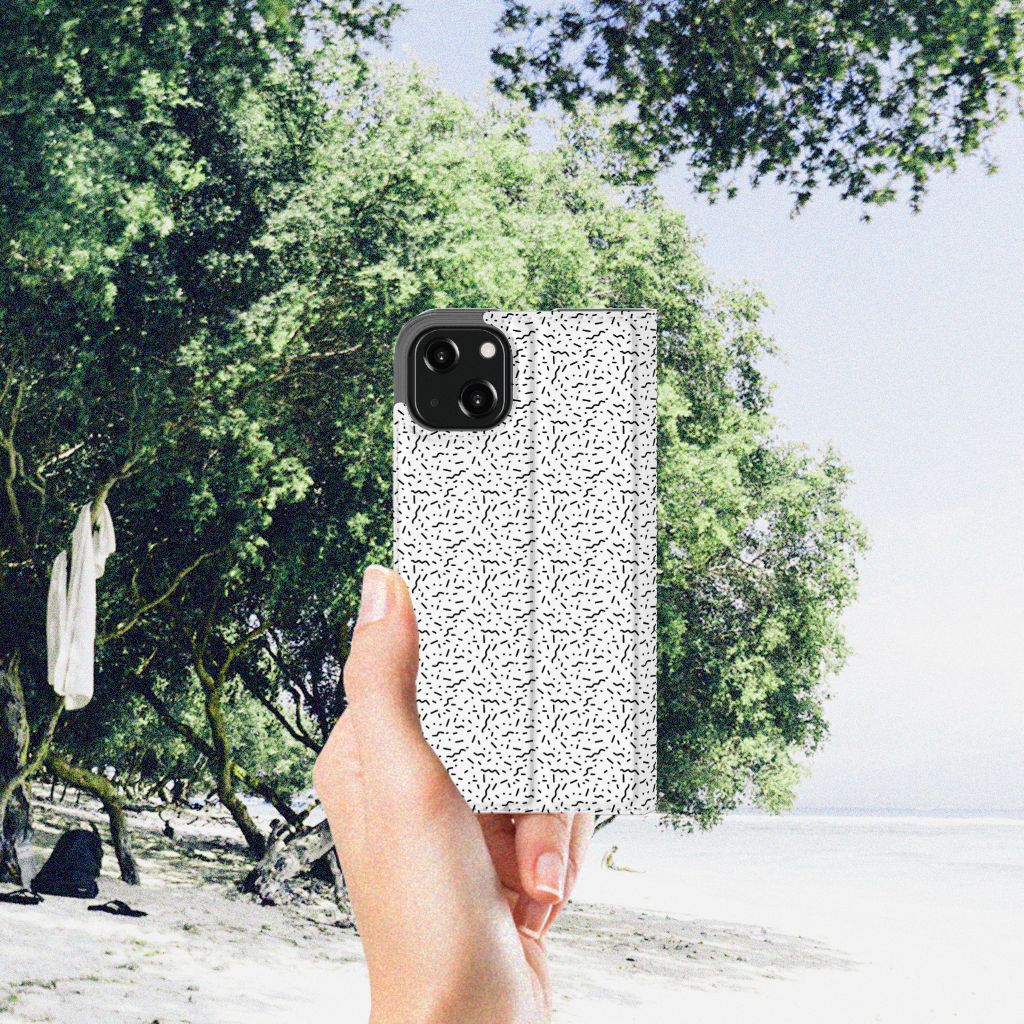 iPhone 13 Hoesje met Magneet Stripes Dots