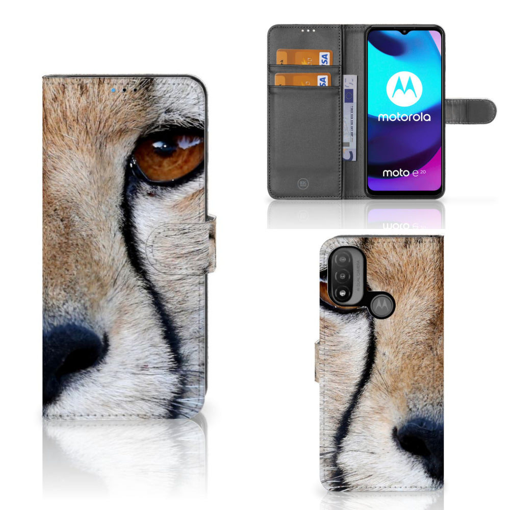 Motorola Moto E20 | E30 | E40 Telefoonhoesje met Pasjes Cheetah met close-up van cheeta oog en pasjesruimte.