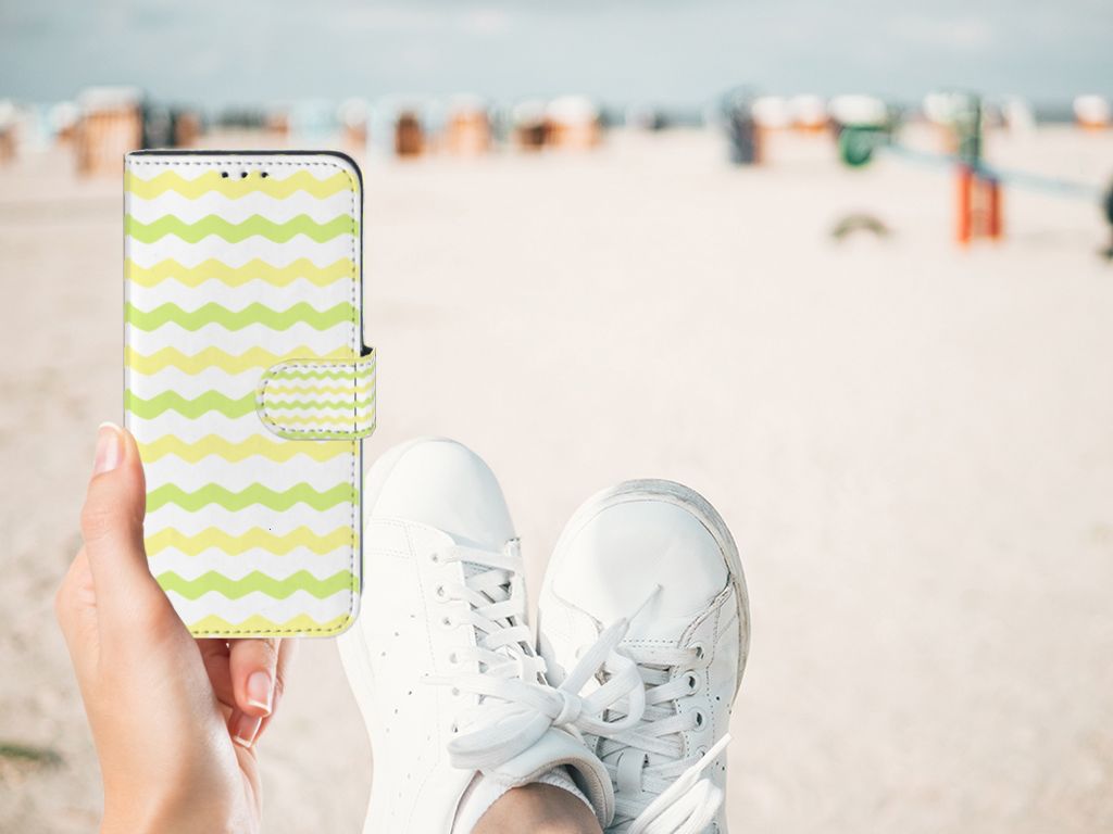 Samsung Galaxy M10 Telefoon Hoesje Waves Yellow