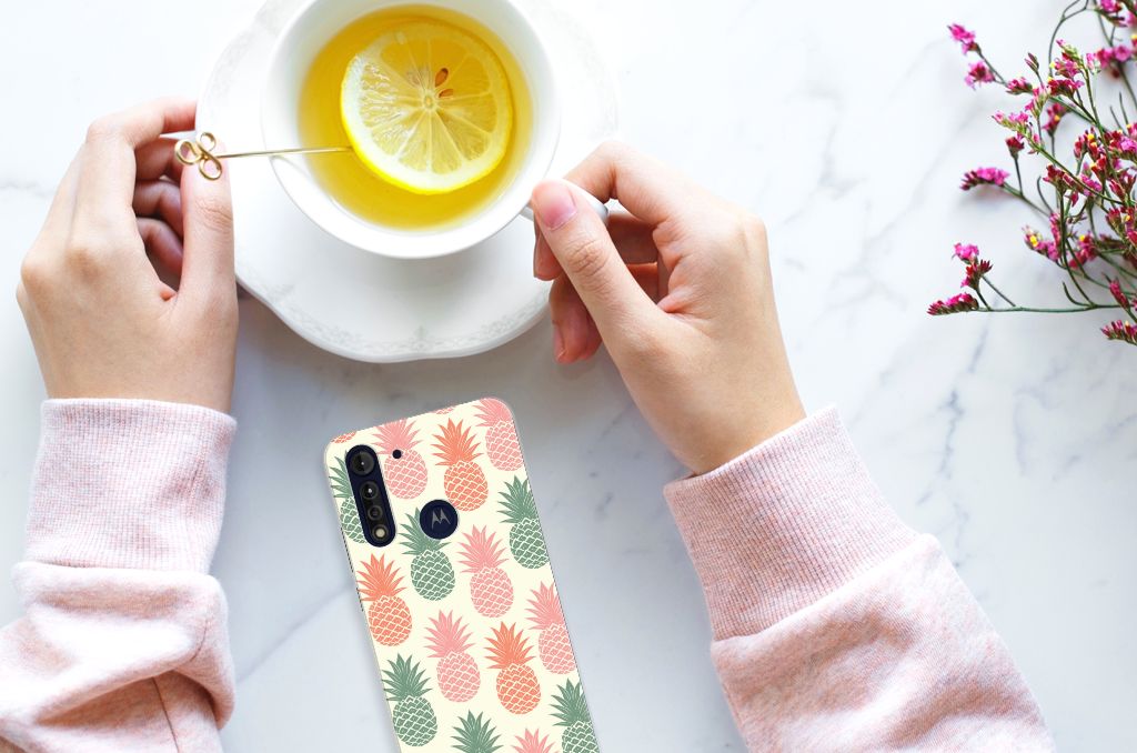 Motorola Moto G8 Power Lite Siliconen Case Ananas B2C Telecom