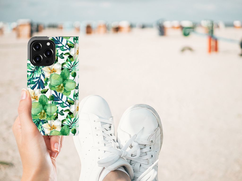 iPhone 13 Pro Smart Cover Orchidee Groen - B2C Telecom