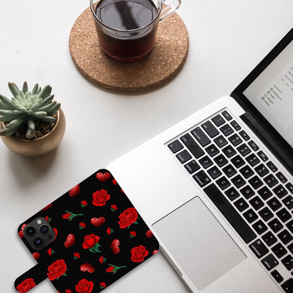 iPhone 15 Pro Leuk Hoesje Valentine met rozen en hartjes, perfect voor de romantische uitstraling đš.