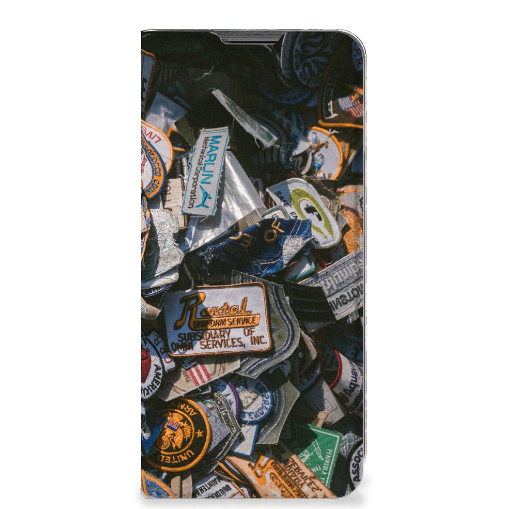 Motorola Moto G22 Stand Case Badges - B2C Telecom