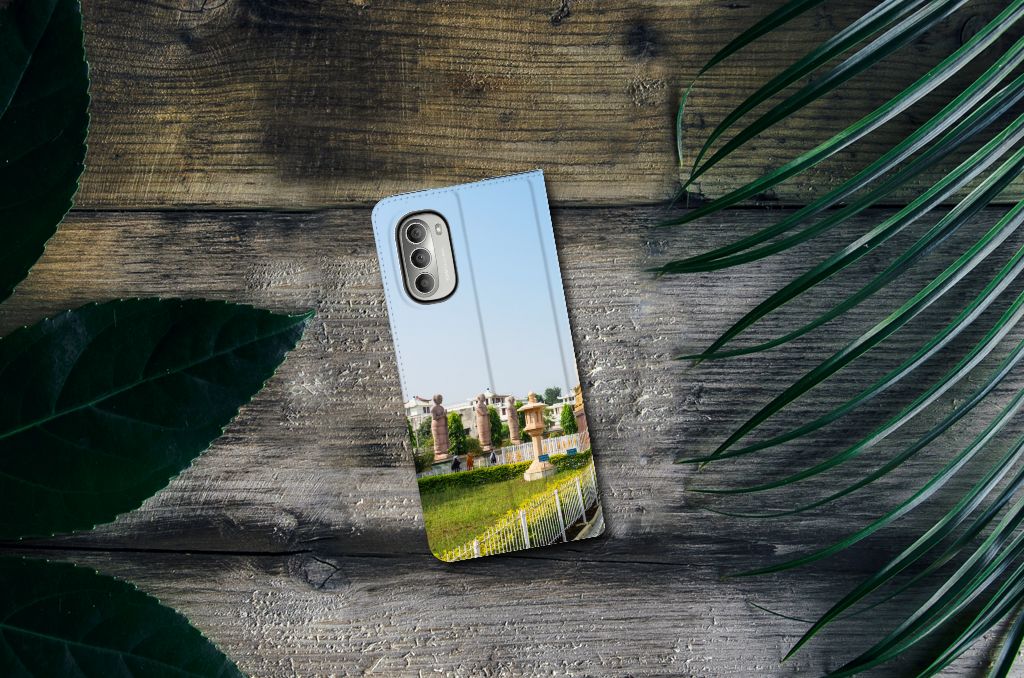 Motorola Moto G51 5G Book Cover Boeddha - B2C Telecom