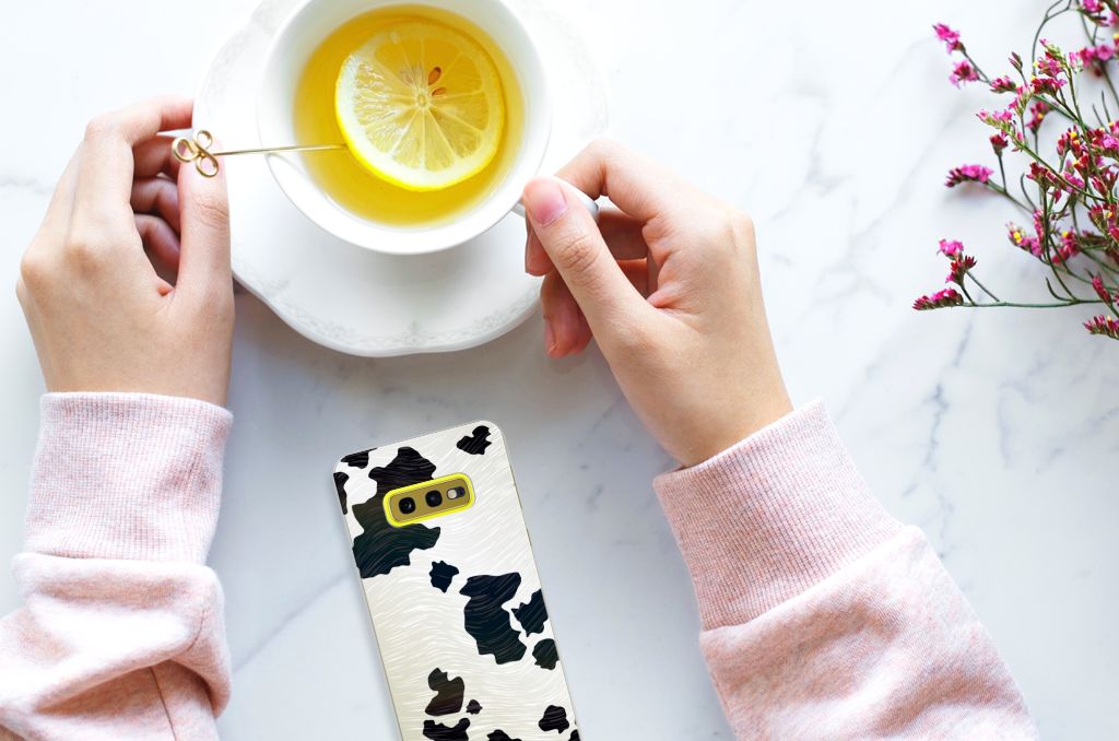 Samsung Galaxy S10e TPU Hoesje Koeienvlekken