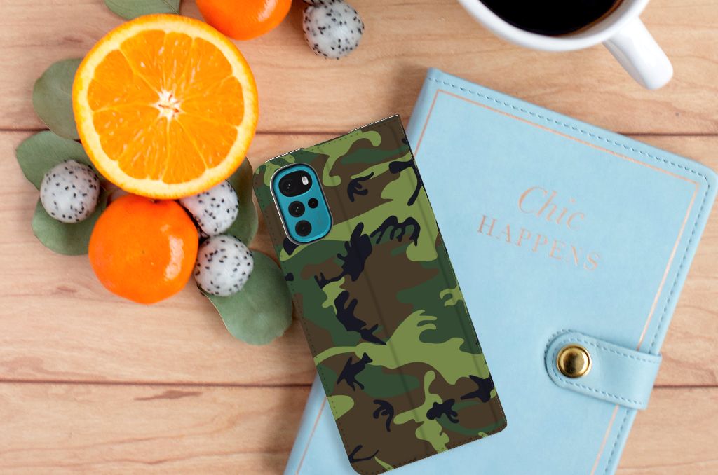 Motorola Moto G22 Hoesje met Magneet Army Dark - B2C Telecom