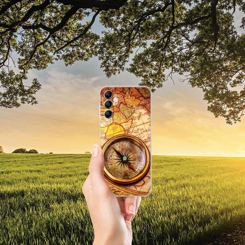 Samsung Galaxy A14 5G Siliconen Back Cover Kompas met vintage kaart en kompas in hand, perfect voor bescherming.