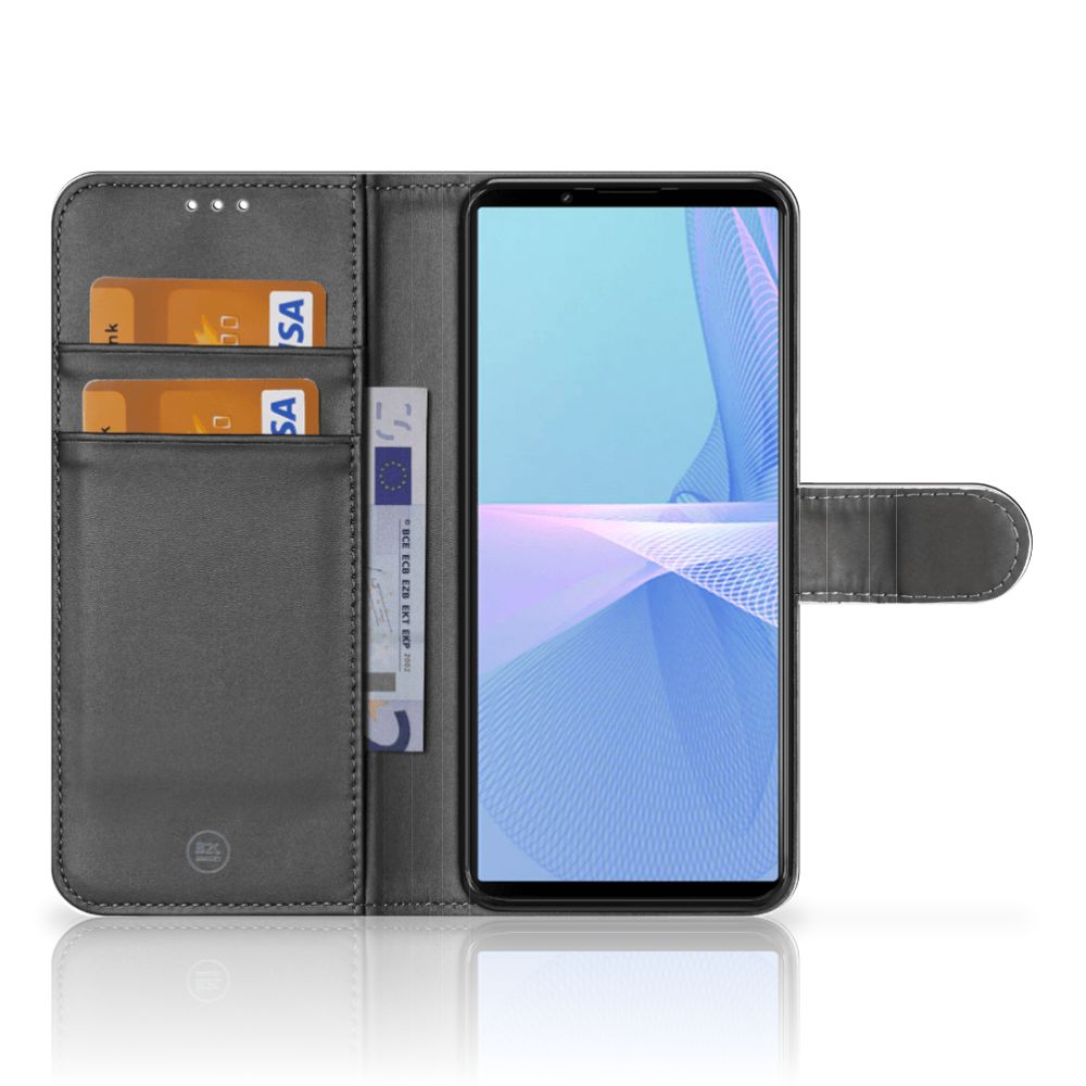 Sony Xperia 10 III Telefoon Hoesje Geruit Rood met ruimte voor 3 pasjes en minimalistisch design.