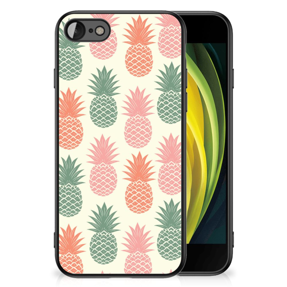 iPhone SE 2022 | SE 2020 | 7/8 Back Cover Hoesje Ananas met kleurrijke ananasprint en beschermend TPU materiaal.