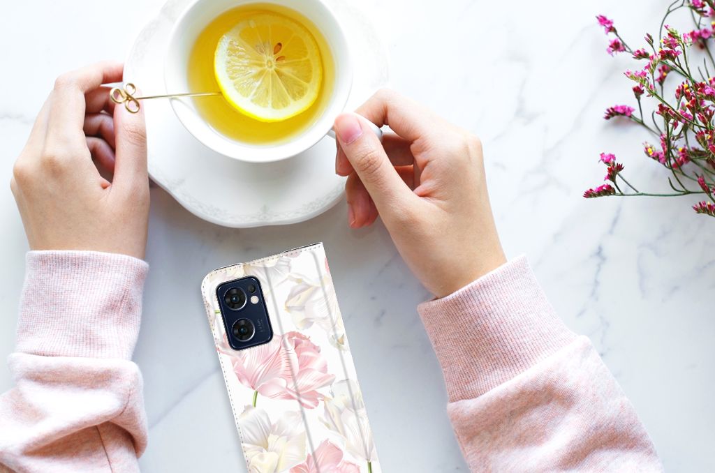 OPPO Find X5 Lite | Reno7 5G Smart Cover Lovely Flowers - B2C Telecom