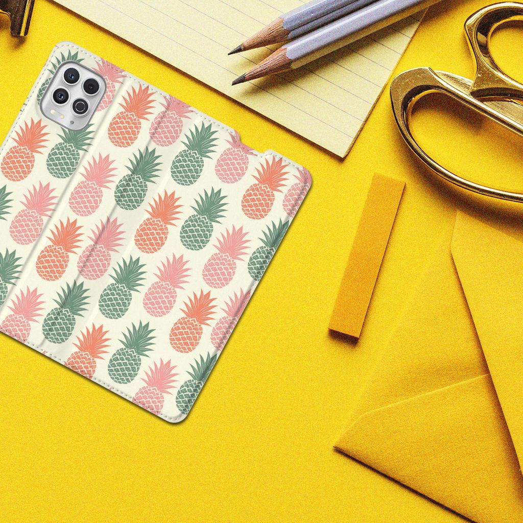 Motorola Moto G100 Flip Style Cover Ananas - B2C Telecom