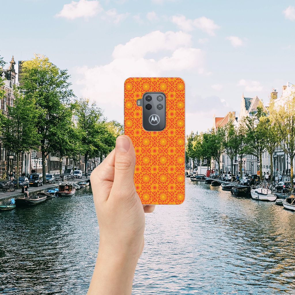 Motorola One Zoom TPU bumper Batik Oranje
