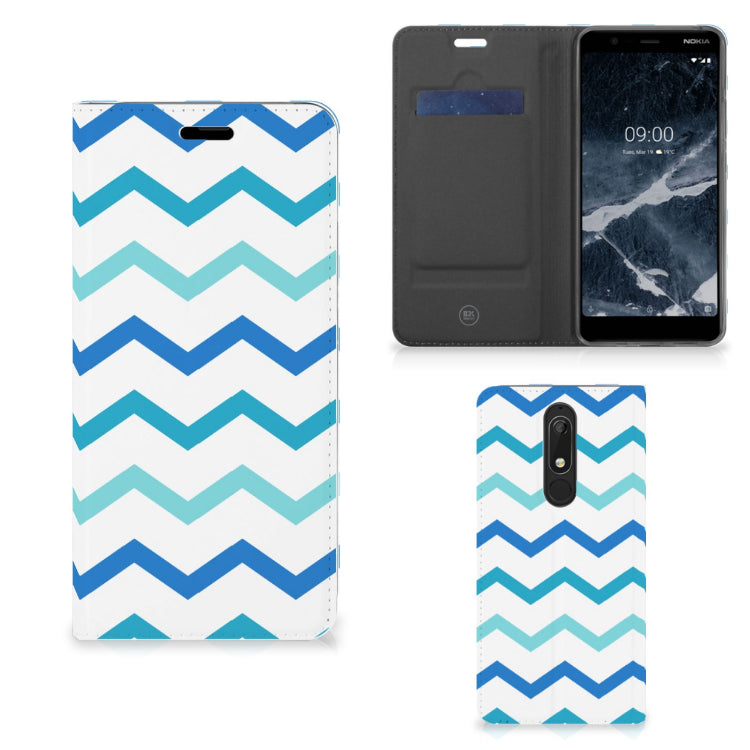 Nokia 5.1 (2018) Hoesje met Magneet Zigzag Blauw