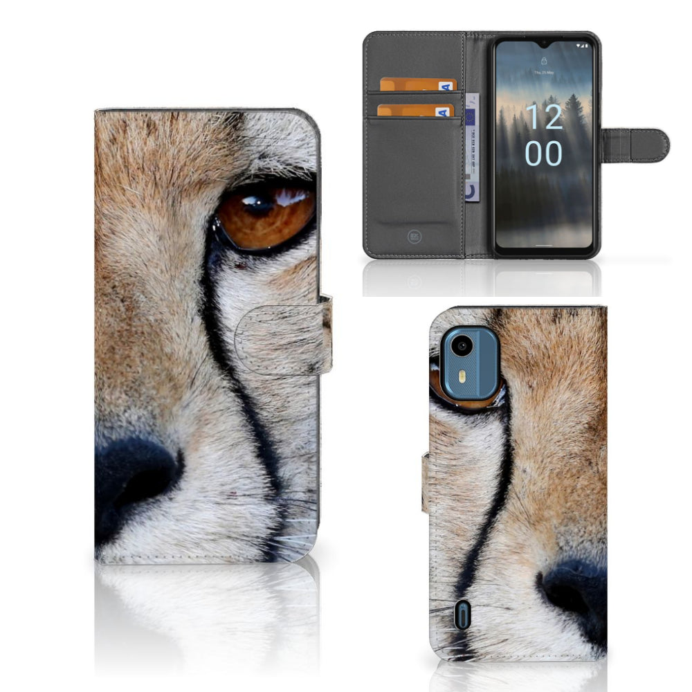 Nokia C12 Telefoonhoesje met Pasjes Cheetah met close-up van cheeta oog en ruimte voor 3 pasjes