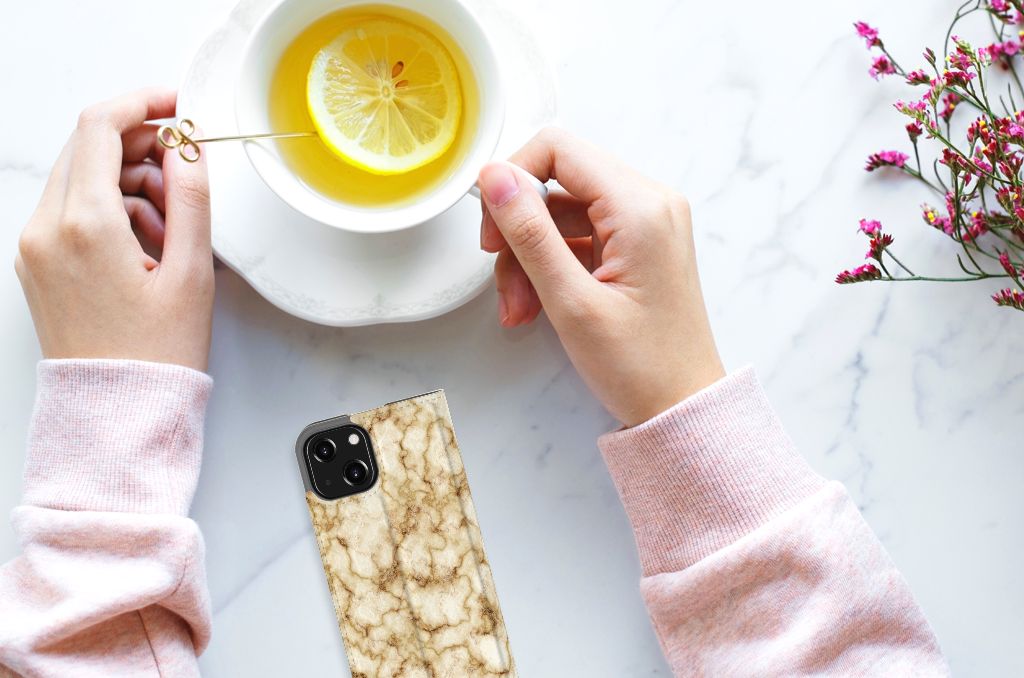 iPhone 13 Mini Standcase Marmer Goud - B2C Telecom