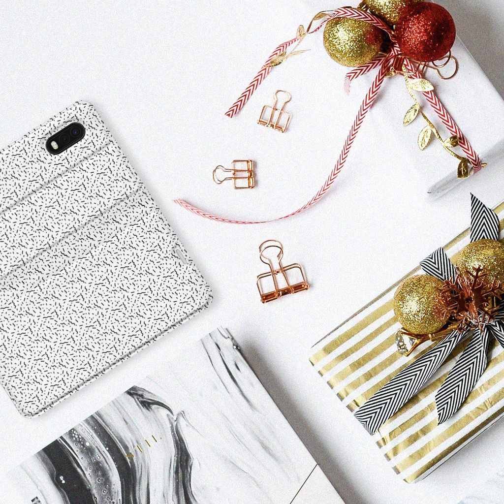 Samsung Xcover Pro Hoesje met Magneet Stripes Dots - B2C Telecom