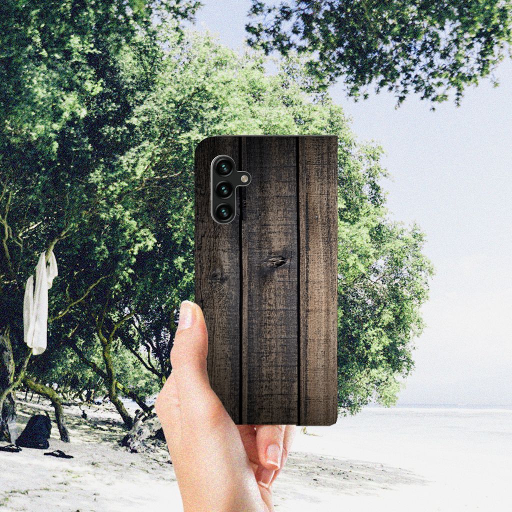 Samsung Galaxy A13 (5G) | Samsung Galaxy A04s Book Wallet Case Steigerhout - B2C Telecom