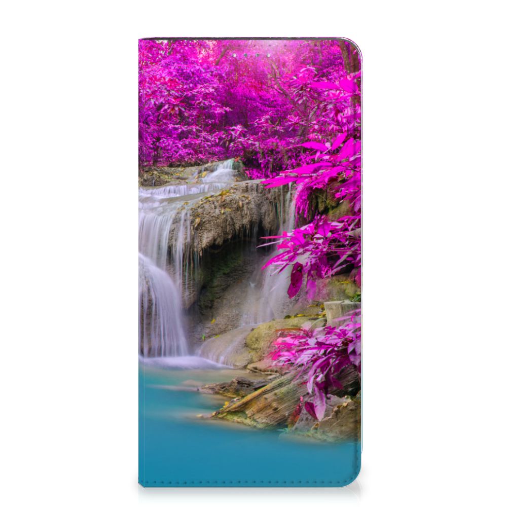 Samsung Galaxy A14 5G Book Cover Waterval met een serene waterval en paarse bloemen als ontwerp.