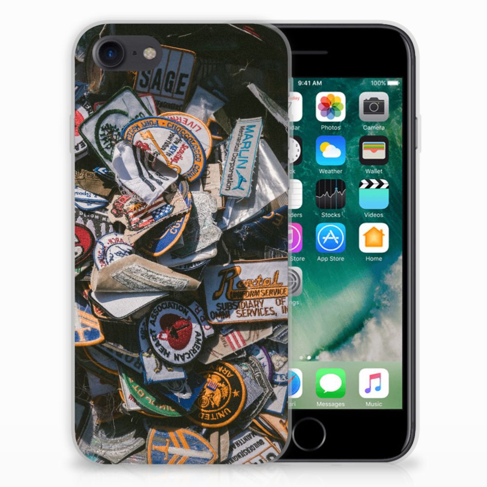 iPhone SE 2022 | SE 2020 | 8 | 7 Siliconen Hoesje met foto Badges