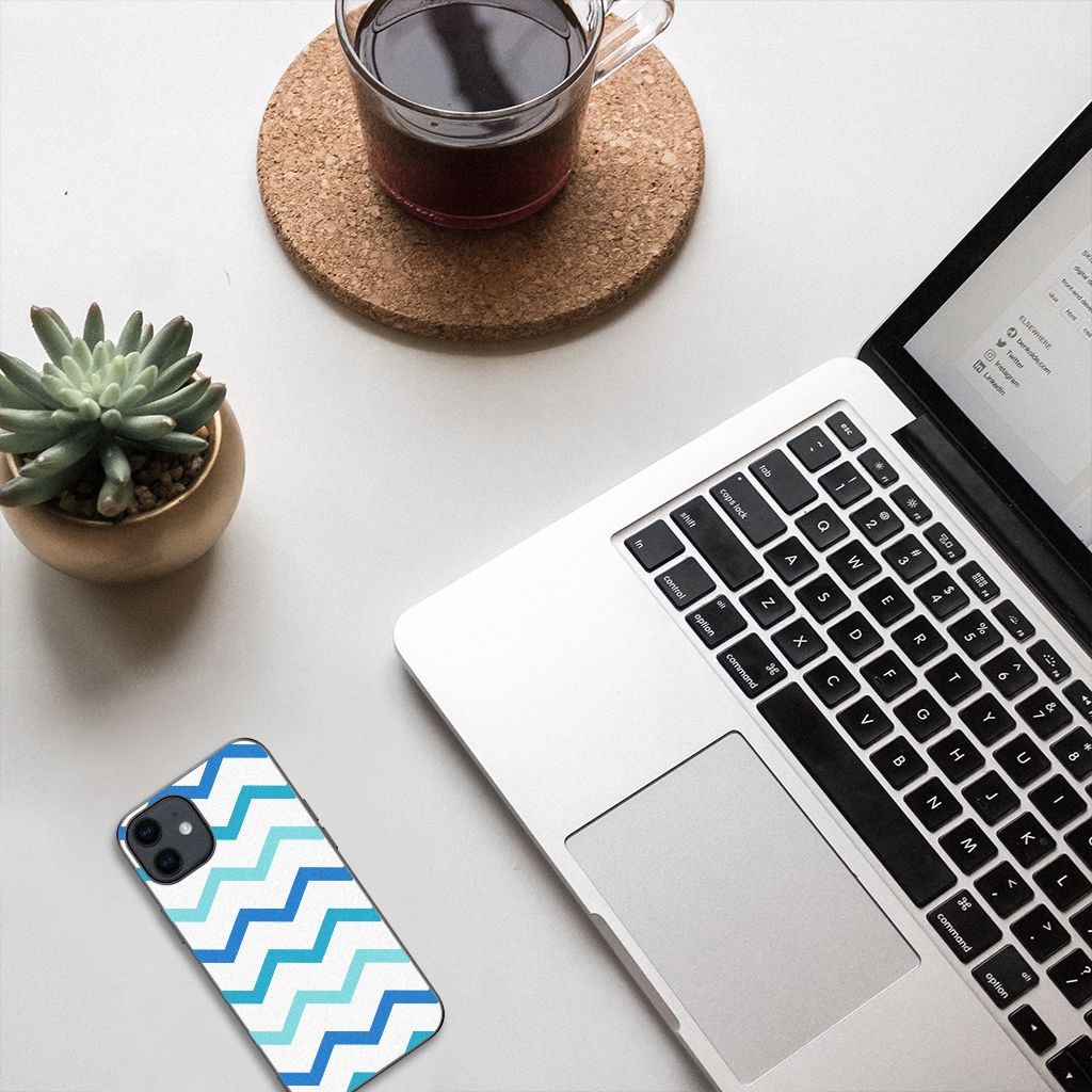 iPhone 12 Pro | 12 (6.1") Bumper Case Zigzag Blauw B2C Telecom